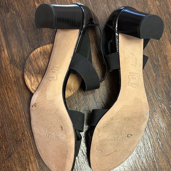 Stuart Weitzman Black Elastic Strap Sandals - Size 9.5N - Sleek and Comfortable! - Picture 10 of 10